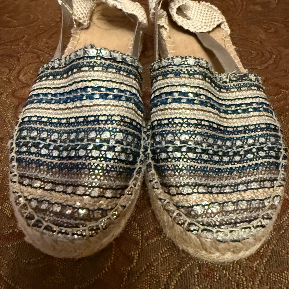 Toni Pons Women's Blue and White Espadrilles